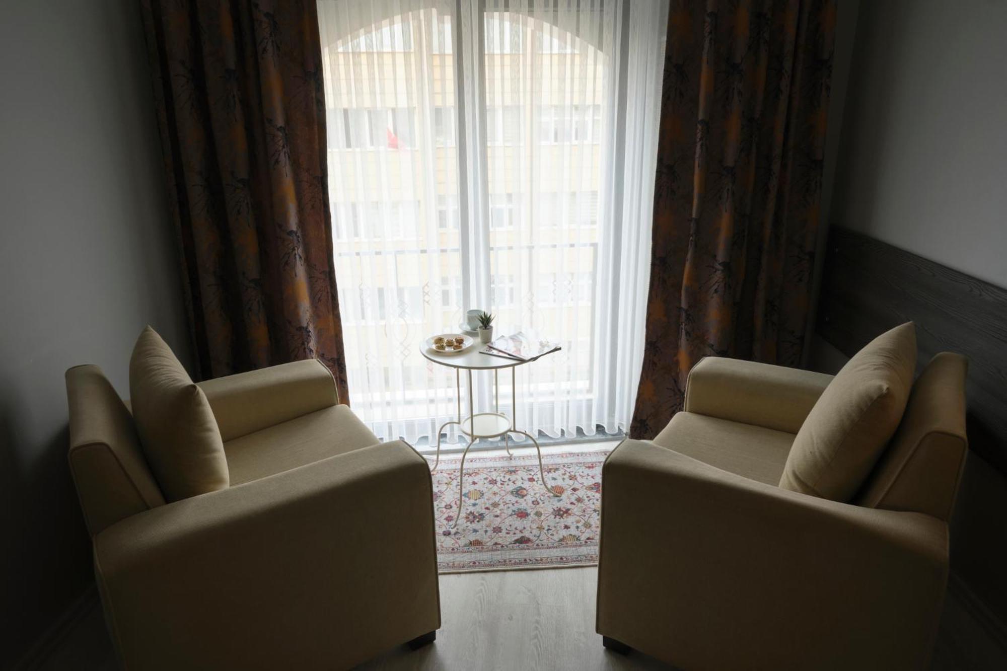 אסקיסהיר The Breeze Hotel מראה חיצוני תמונה