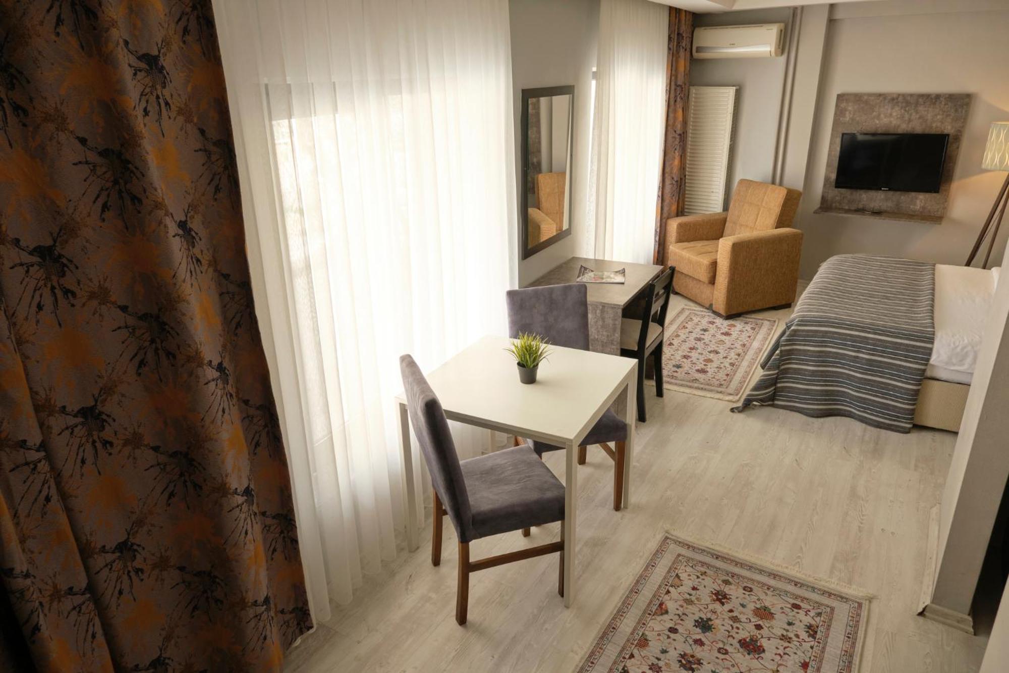 אסקיסהיר The Breeze Hotel מראה חיצוני תמונה